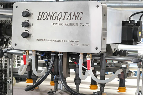 Apakah yang Menjadikan Mesin Laminating Automatik Sepenuhnya Naik Taraf Menarik untuk Kemasan Cetakan?